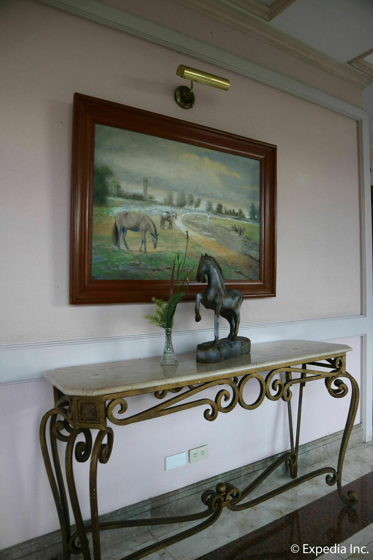 Sunrise Holiday Mansion Tagaytay City Exterior foto